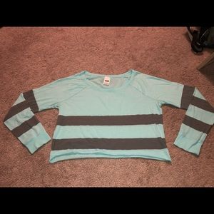 Cropped long sleeve